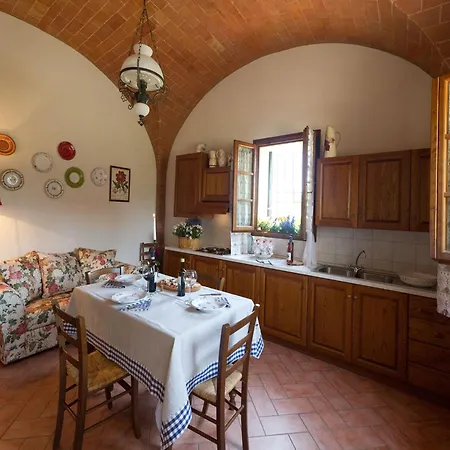 Belvilla By Oyo Il Poggiale-apt 9 Querce (Lucca)